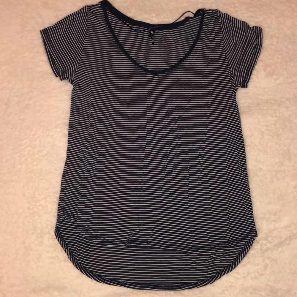 Women high low shirt